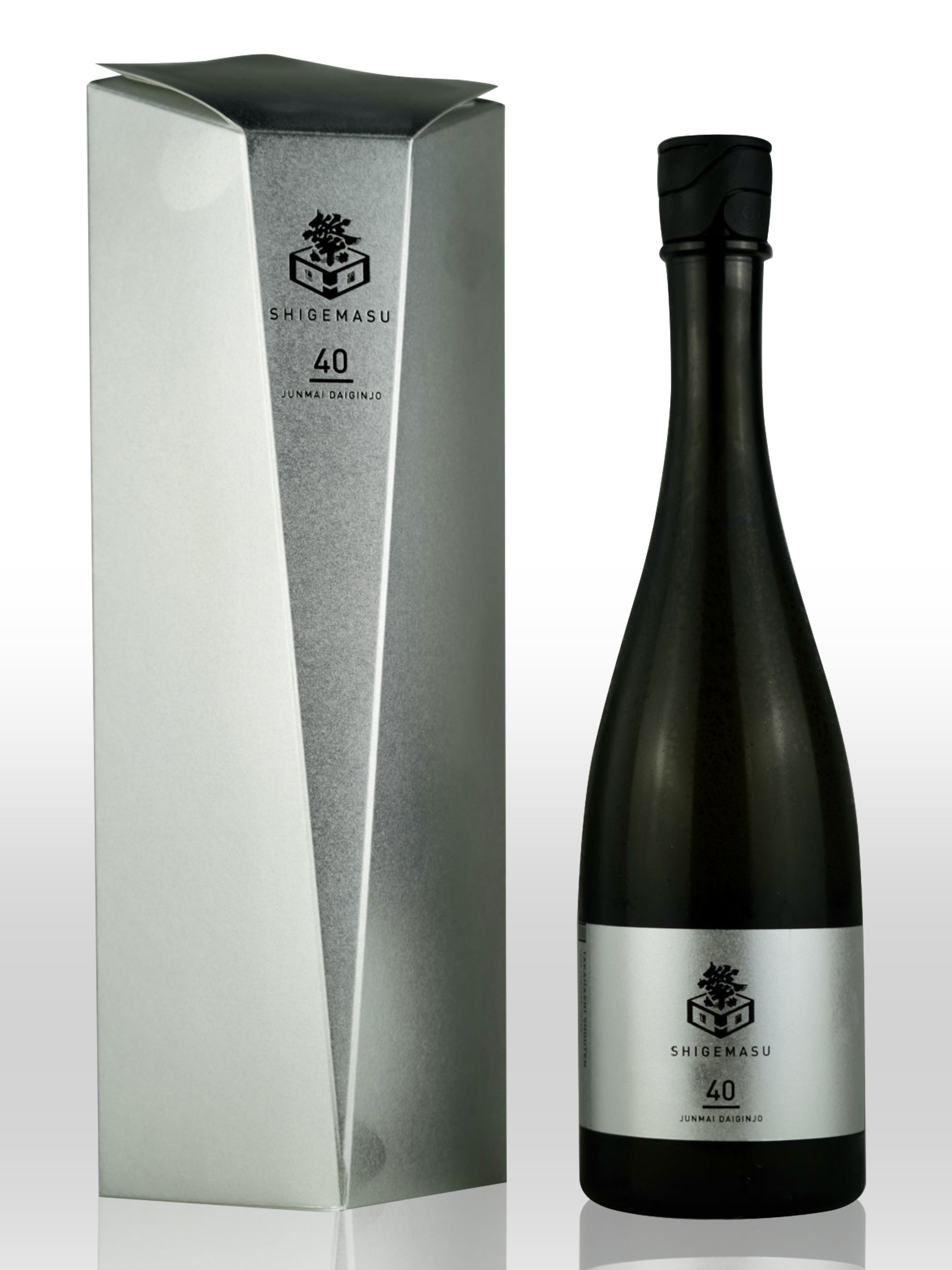 Shigemasu Junmai Daiginjo 720ml【繁桝 純米大吟醸40】